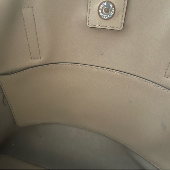 Michael Kors Ballet Pink Tote Bag - Picture 3 of 5